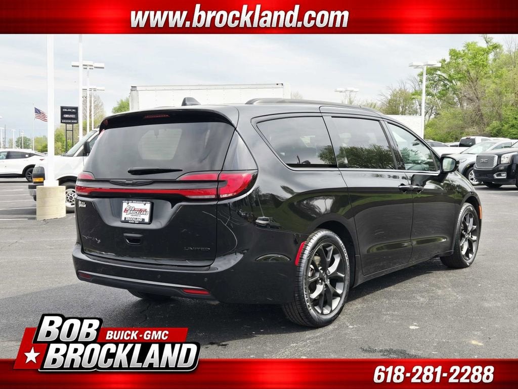2025 Chrysler Pacifica Limited