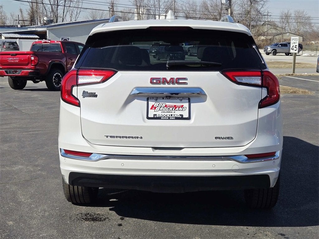 2023 GMC Terrain Denali
