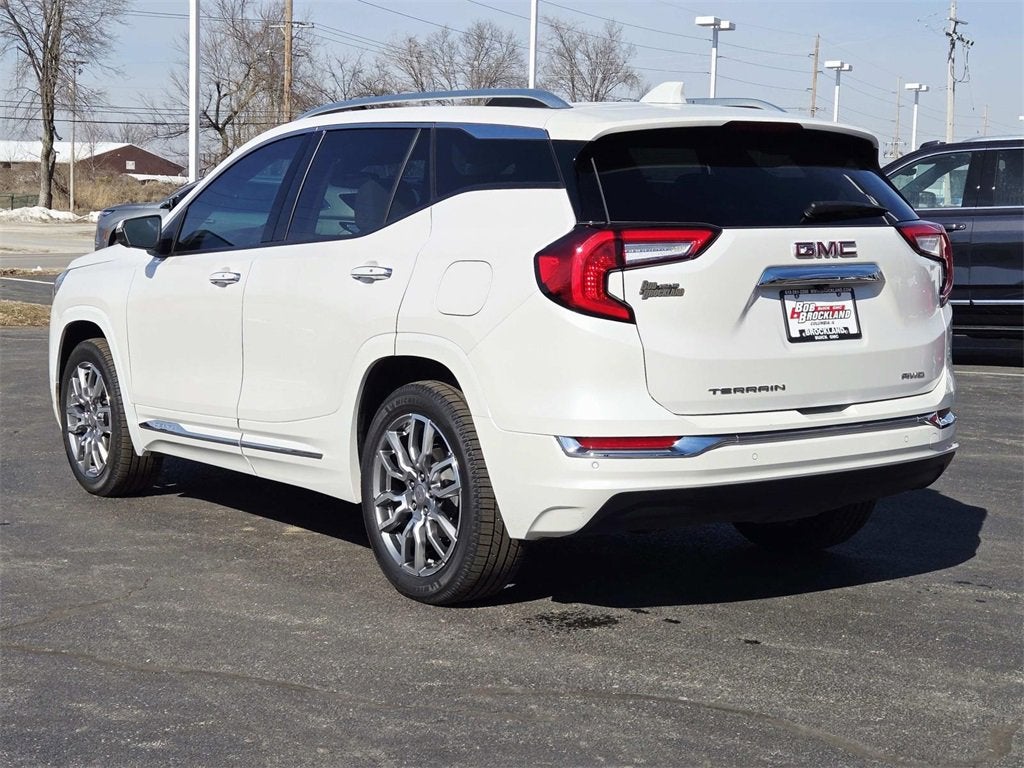 2023 GMC Terrain Denali