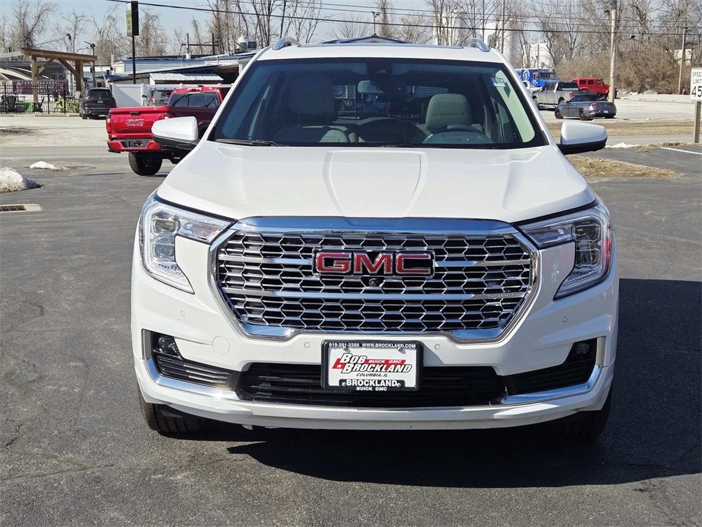 2023 GMC Terrain Denali