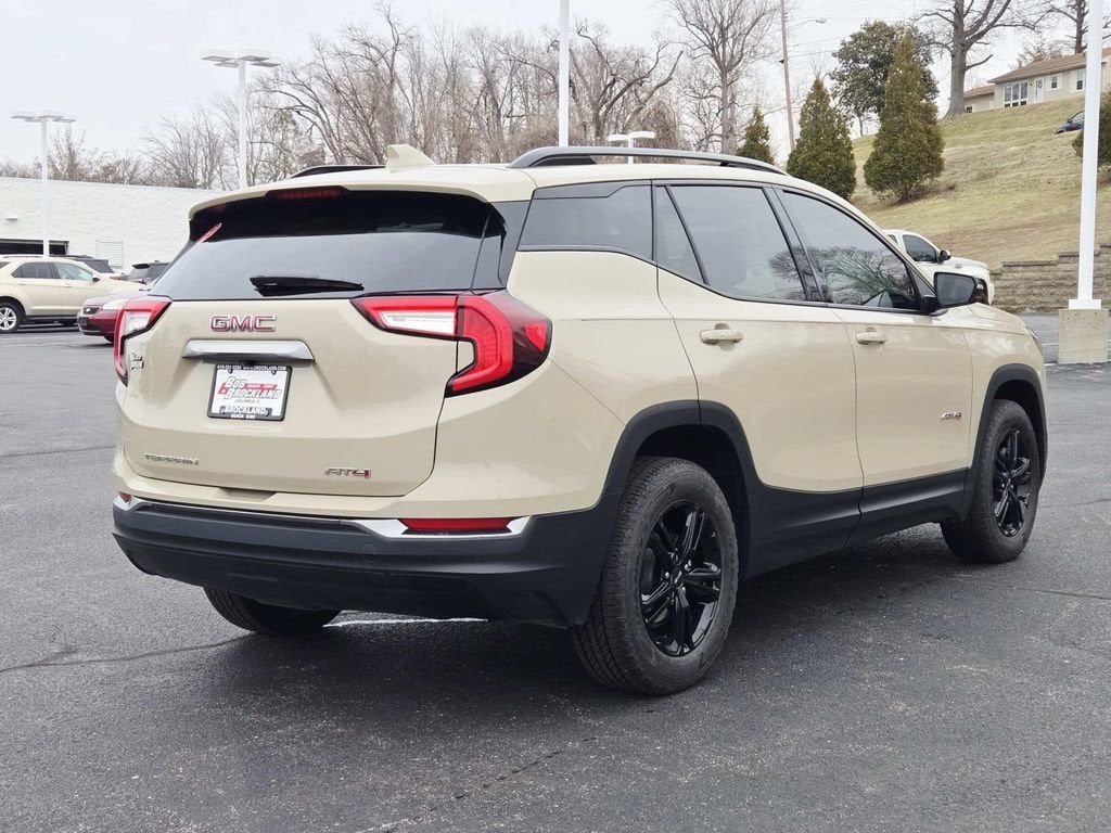 2023 GMC Terrain AT4