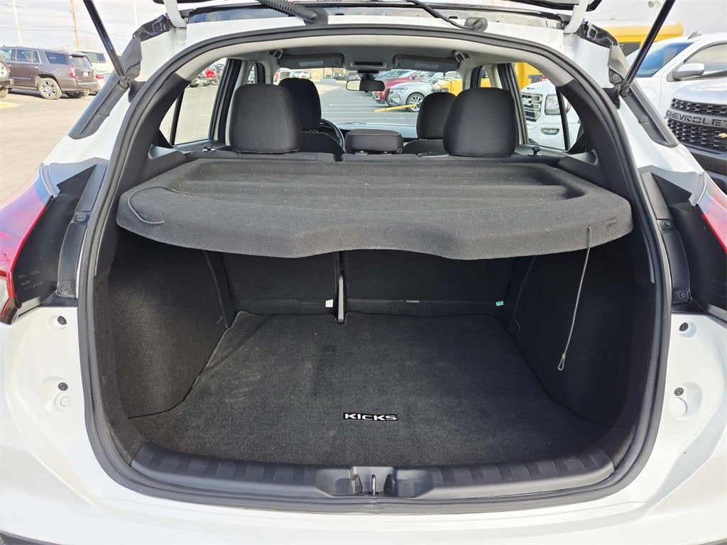 2021 Nissan Kicks SV