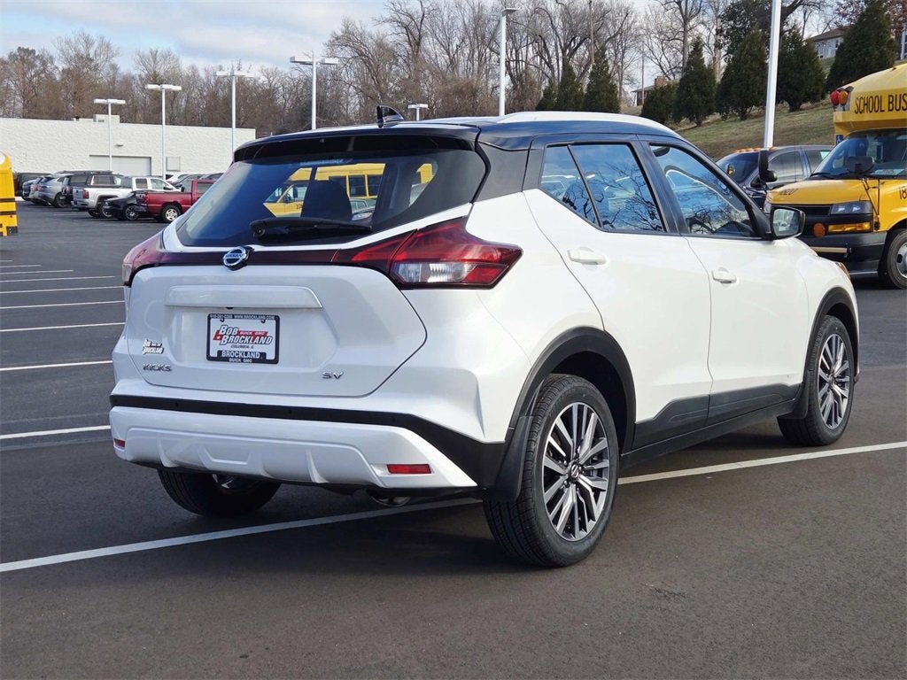 2021 Nissan Kicks SV