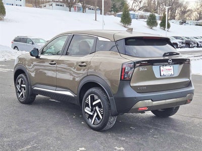 2025 Nissan Kicks SV