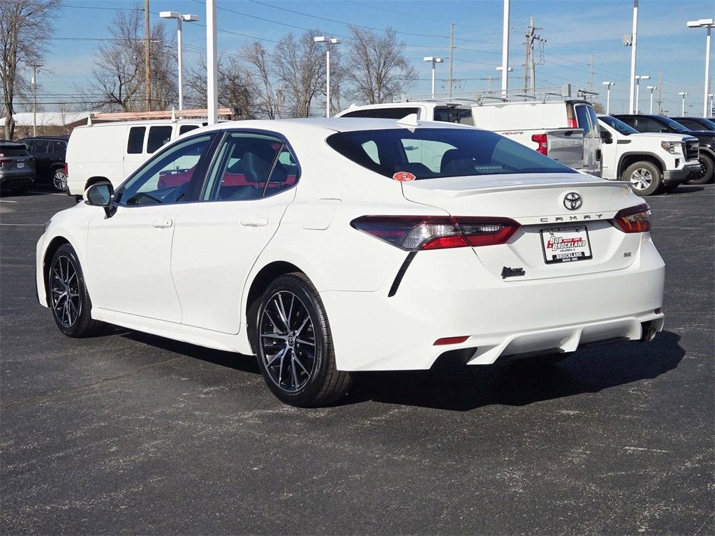 2023 Toyota Camry SE