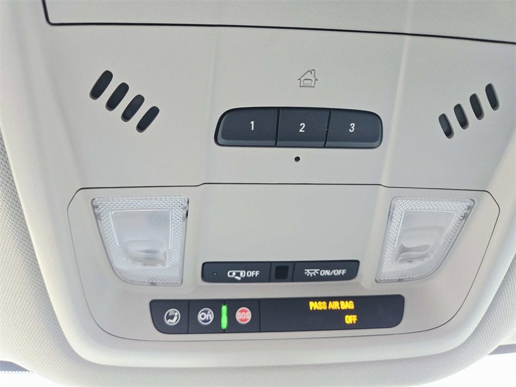 2020 Buick Enclave Essence