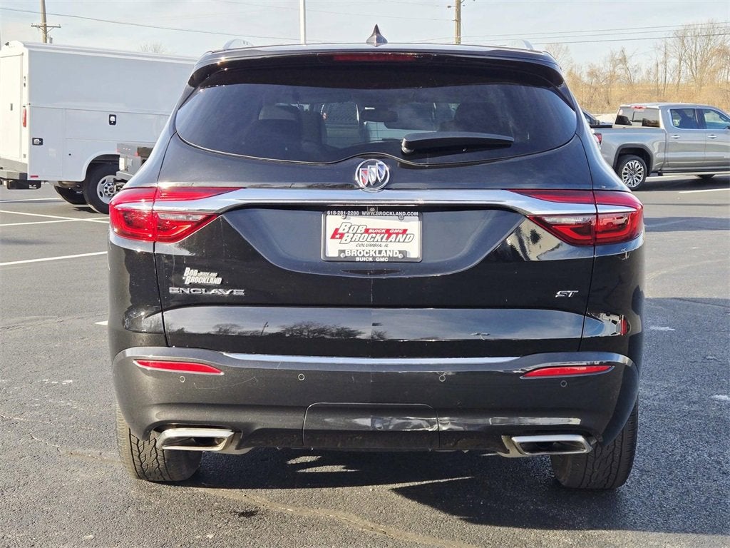 2020 Buick Enclave Essence