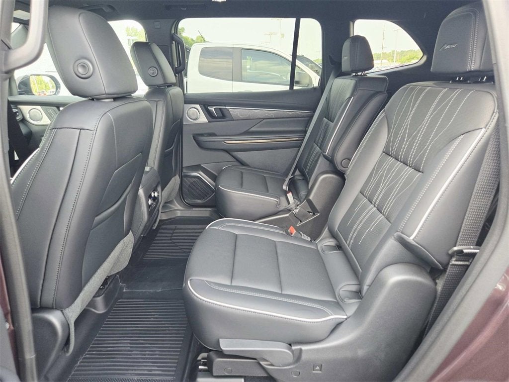 2025 Buick Enclave Avenir