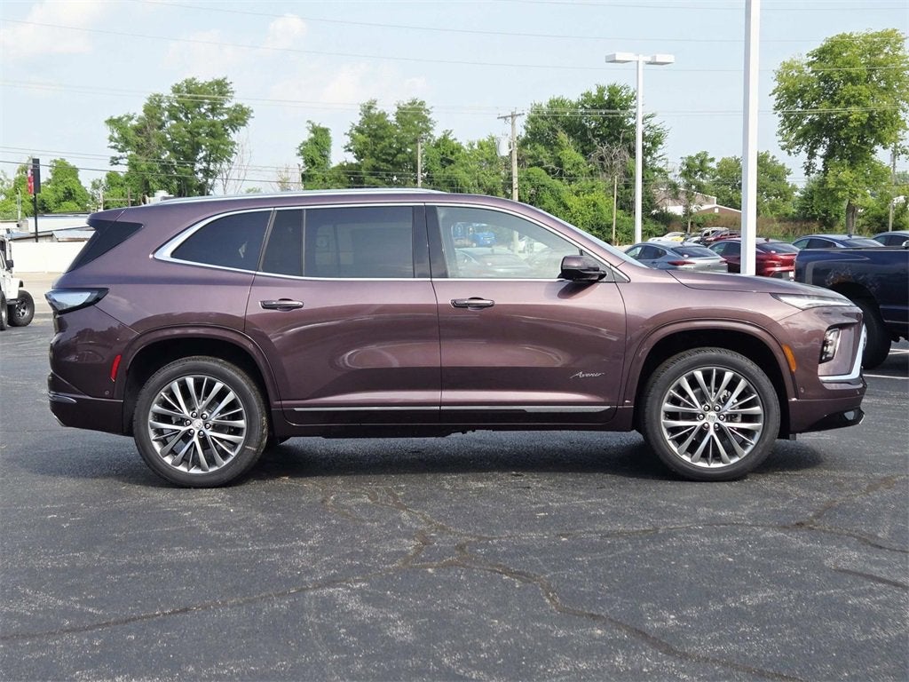 2025 Buick Enclave Avenir