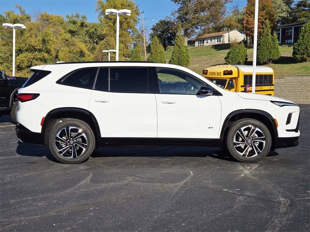 2025 Buick Enclave Sport Touring