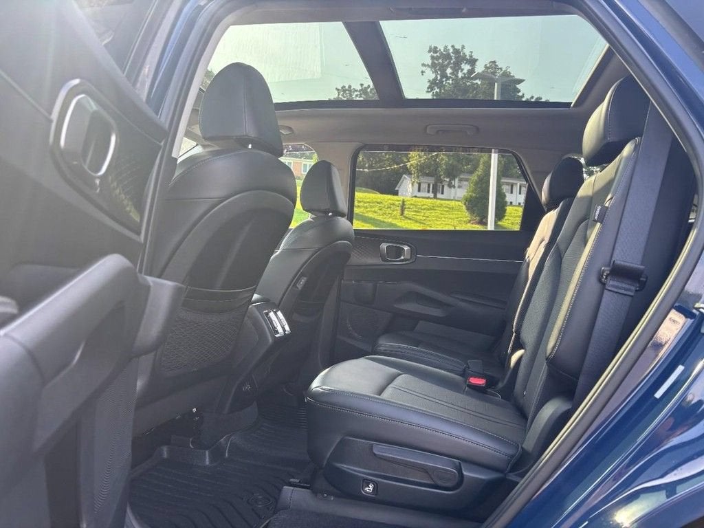 2024 Kia Sorento EX
