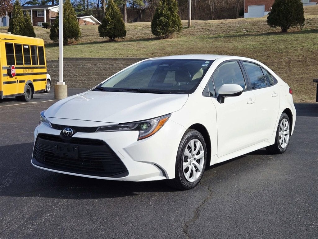 2023 Toyota Corolla LE