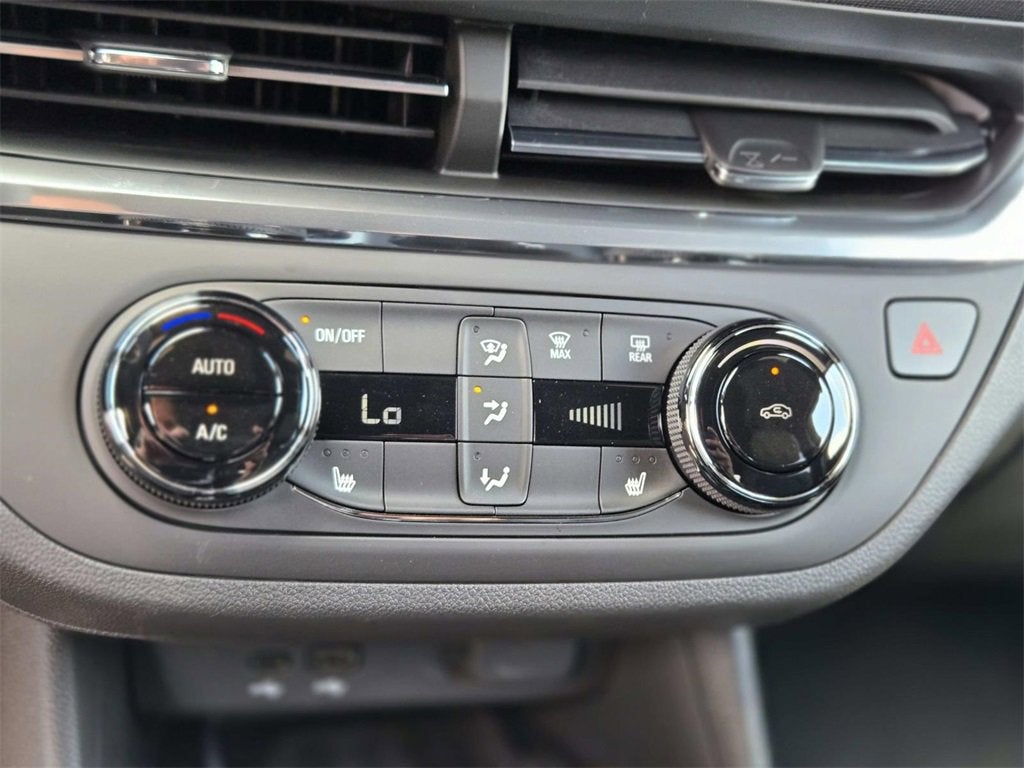 2025 Buick Envista Preferred