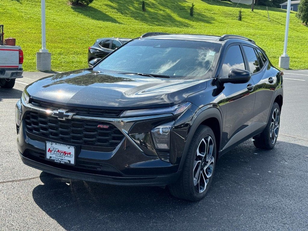 2025 Chevrolet Trax RS - Photo 8
