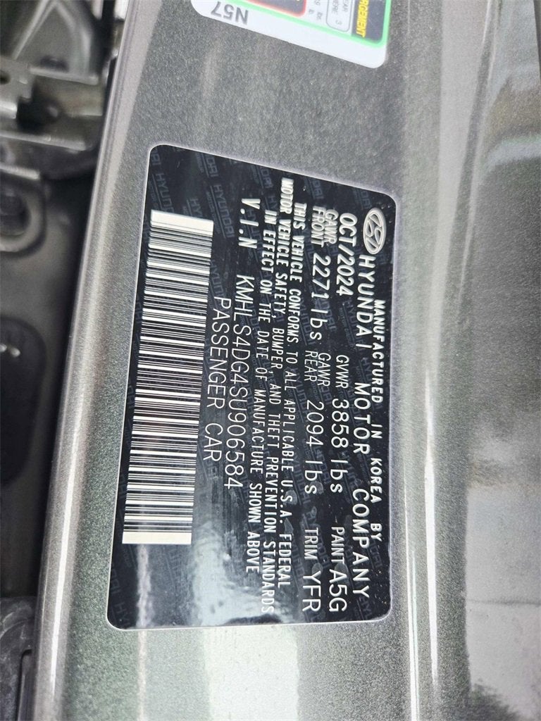 2025 Hyundai Elantra SEL Convenience