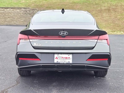 2025 Hyundai Elantra SEL Convenience