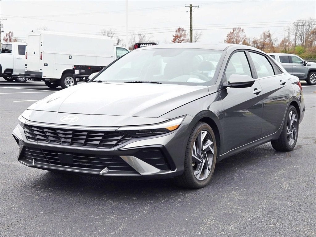 2025 Hyundai Elantra SEL Convenience