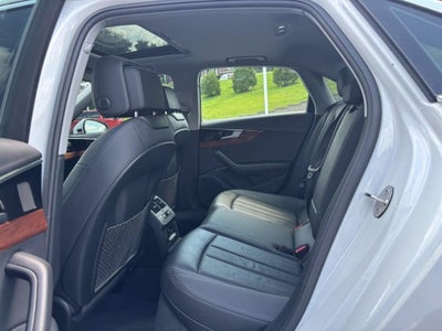 2023 Audi A4 Premium 40 TFSI quattro S tronic