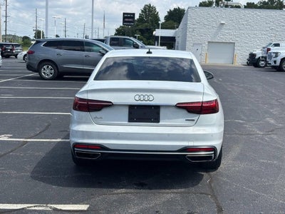 2023 Audi A4 Premium 40 TFSI quattro S tronic