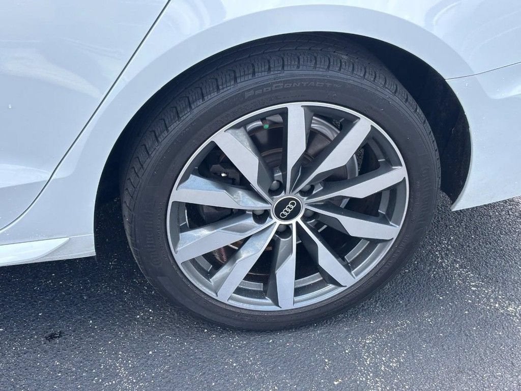 2023 Audi A4 Premium 40 TFSI quattro S tronic
